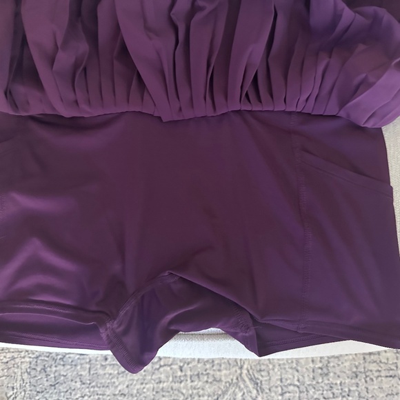 Alo Grand Slam Tennis Skirt Dark Plum Size Large - Picture 4 of 6